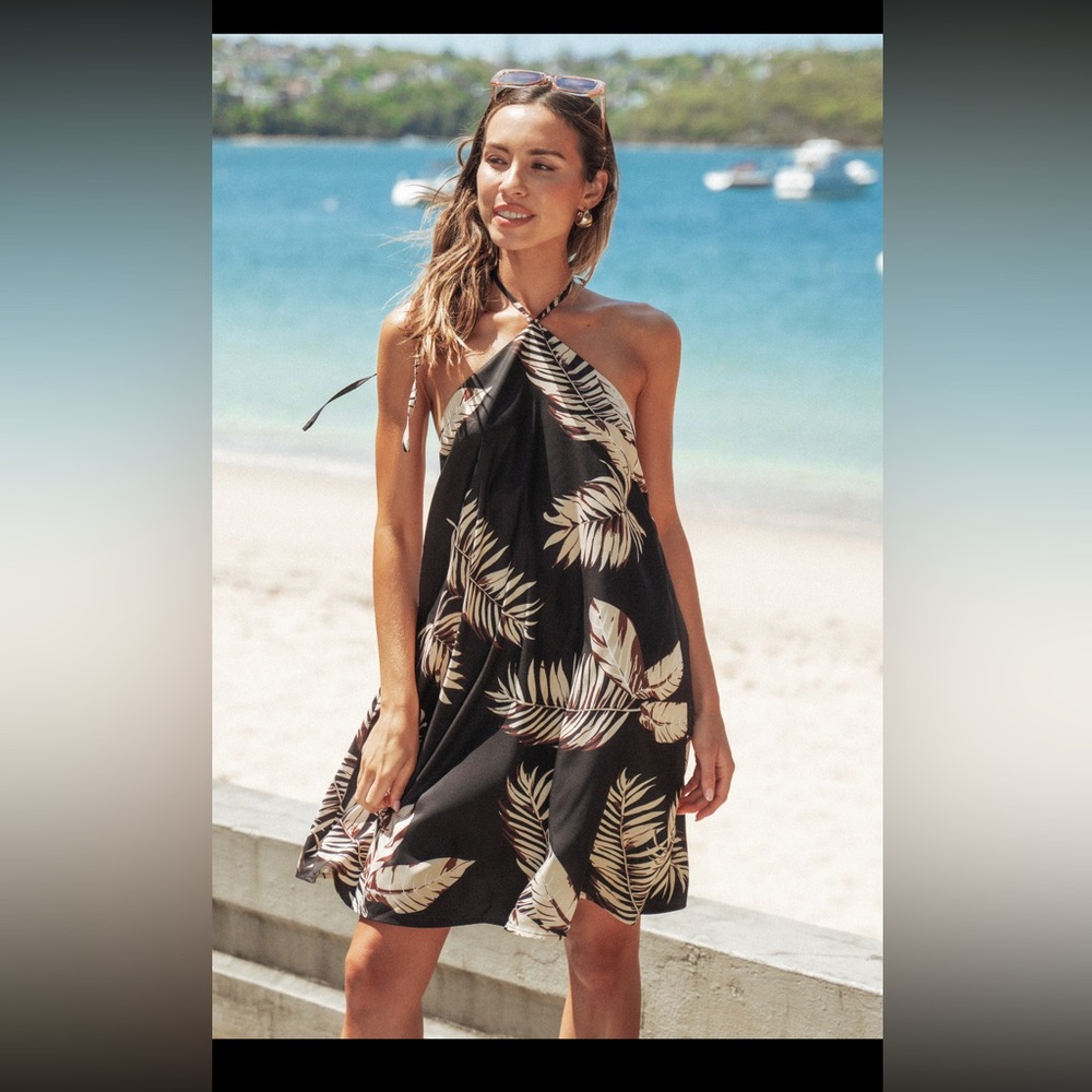Cupshe Tropical Leaf Halter Dress, Black Size L